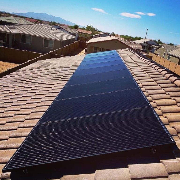 silfab 370w elite solar panel